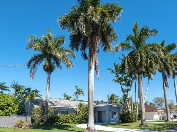 12341 SW 99th St, Miami, FL 33186