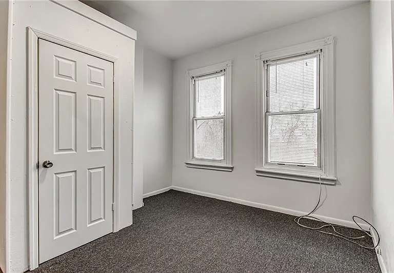354 Ophelia St — Photo 14