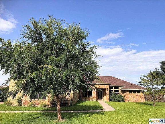 3rd image of 5512 Encino Oak Way
