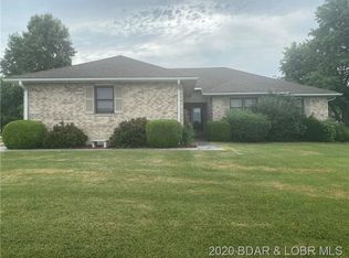 1317 Woodspice Trl, Lebanon, MO 65536
