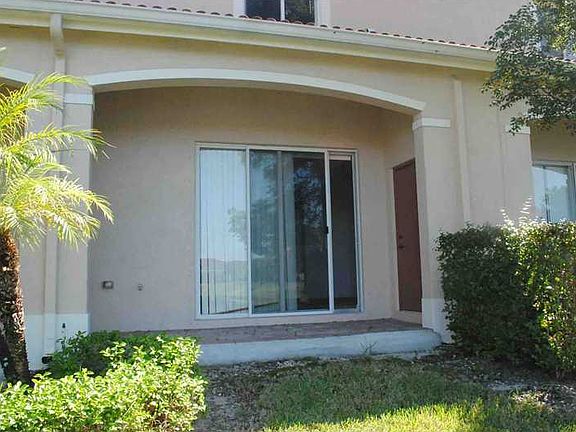 4th image of 2784 SW 82nd Ave #102