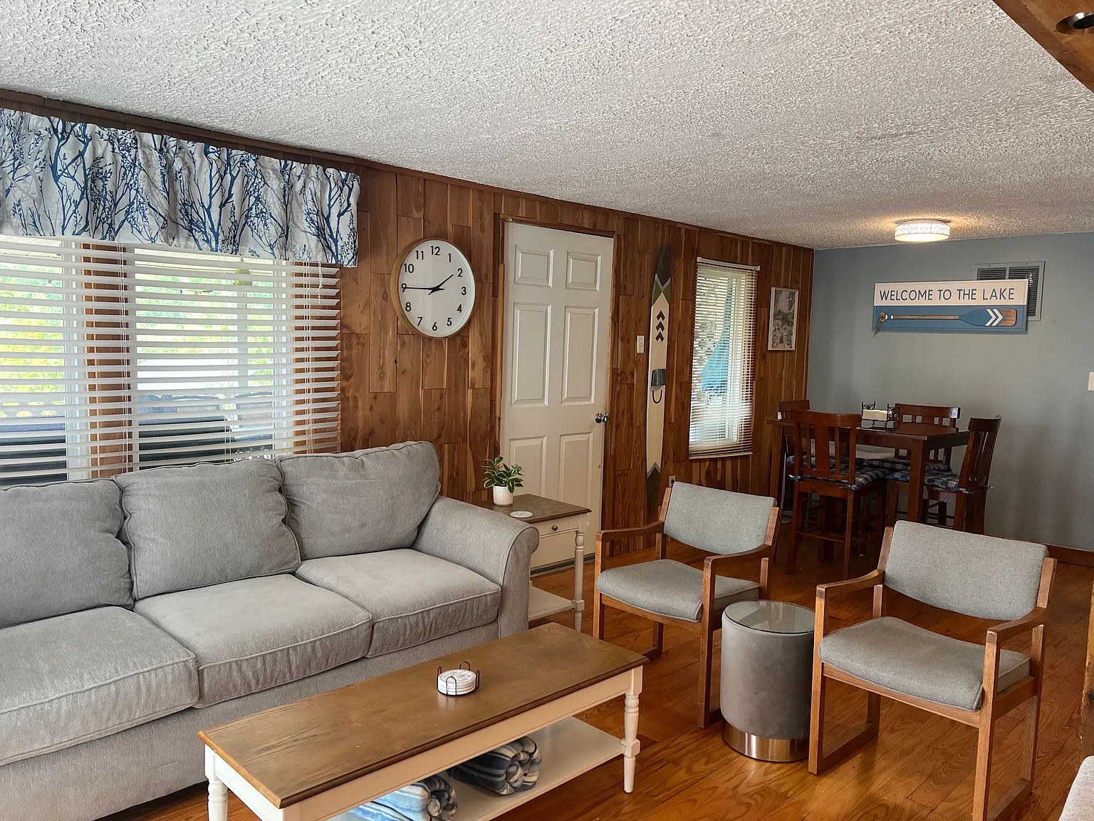 3 bed, 1184 sqft, $1,800 — Photo 2