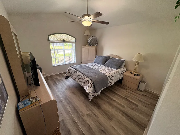 131 Orange Rd NE — Photo 15