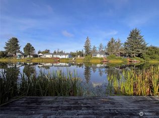 195 Canal Dr SE, Ocean Shores, WA