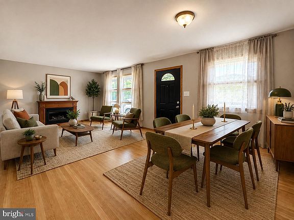 3rd image of 18613 Circle Dr