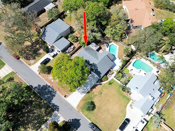 2nd image of 1074 KINGS Road