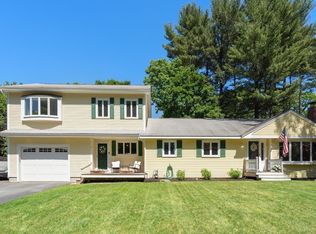 9 Abbot St, Westford, MA 01886