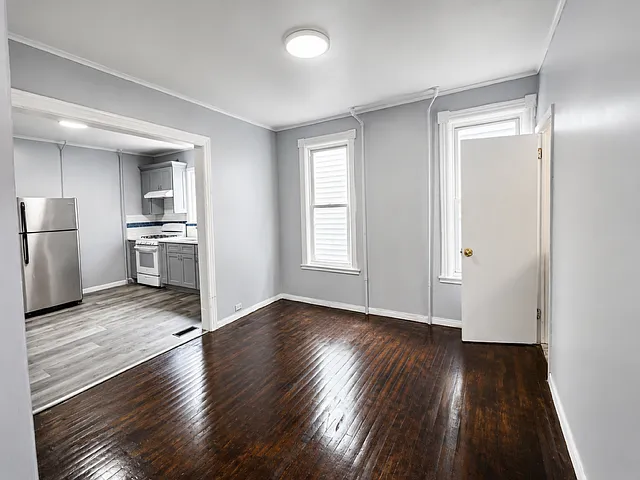 359-361 Forest Ave #1 — Photo 3