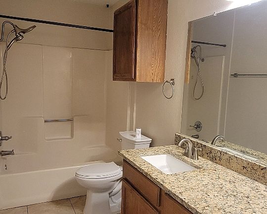 3rd image of 5810 Silver Sage Dr