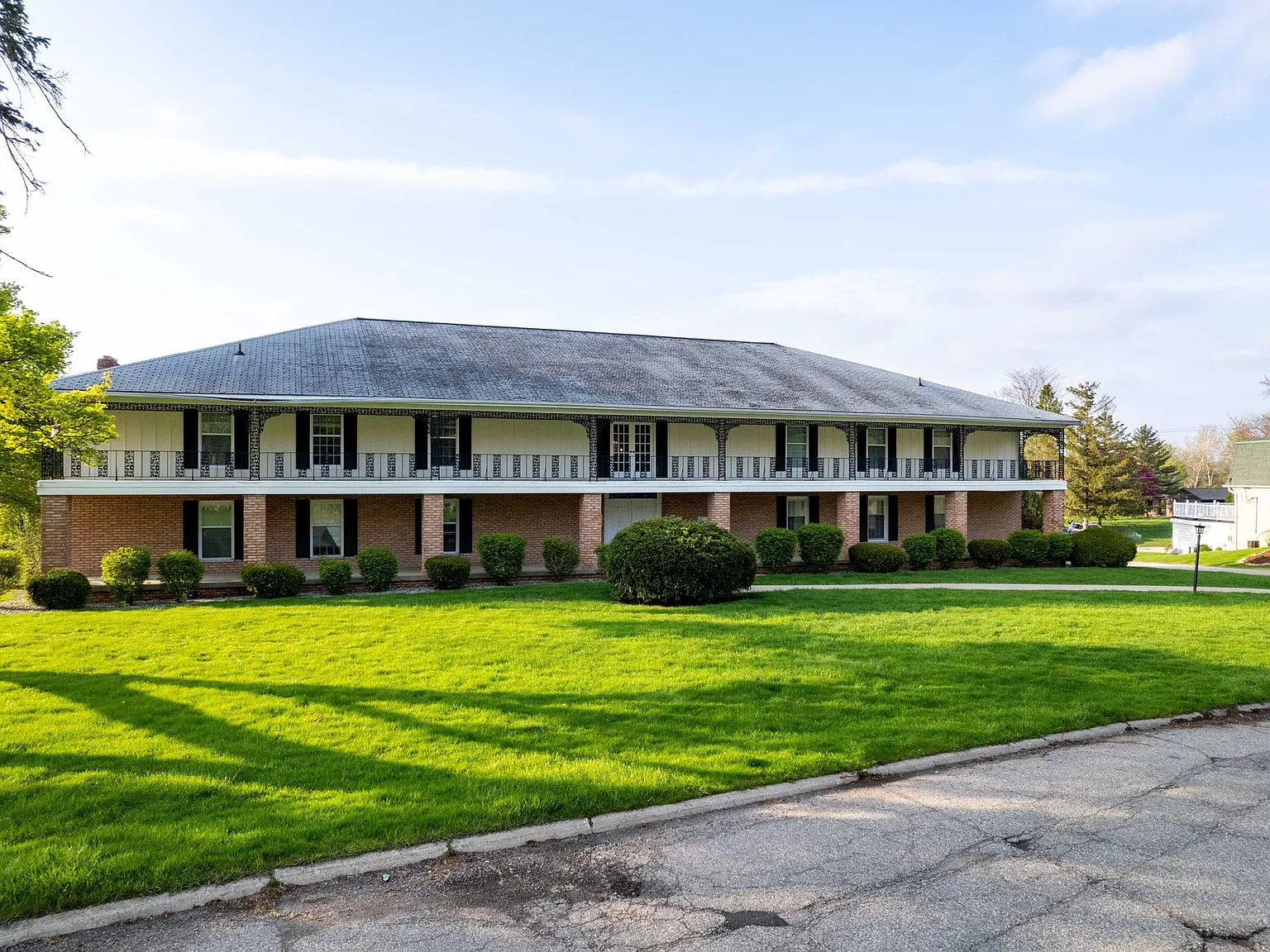 One11 Collection - Grand Blanc — Photo 4