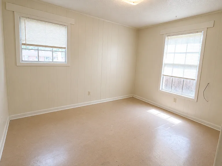 205 Daniel St #1 — Photo 8