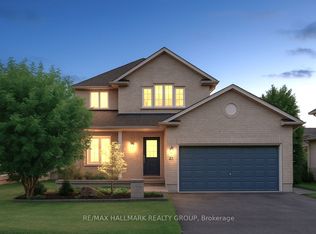 41 Smoketree Cres, Ottawa, ON K2S2B8