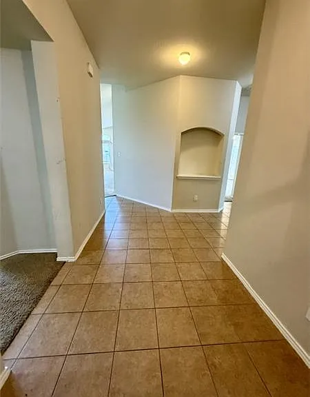 6716 Costa Dr — Photo 9
