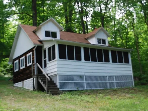 116 Camp Ln, Rector, PA 15677