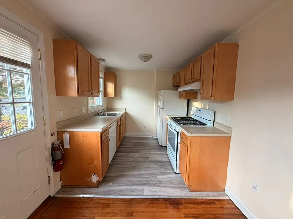 783-19 Savin Ave #23