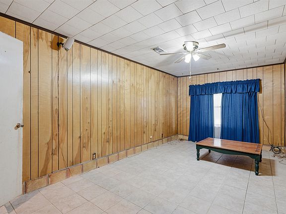5th image of 4137 Hiland Dr