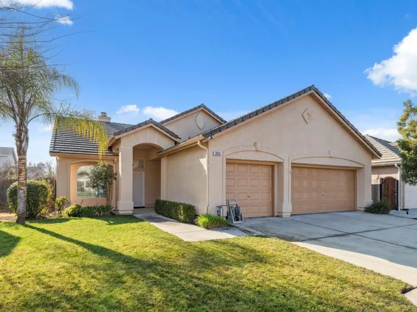 2815 E Deyoung Dr, Fresno, CA 93720
