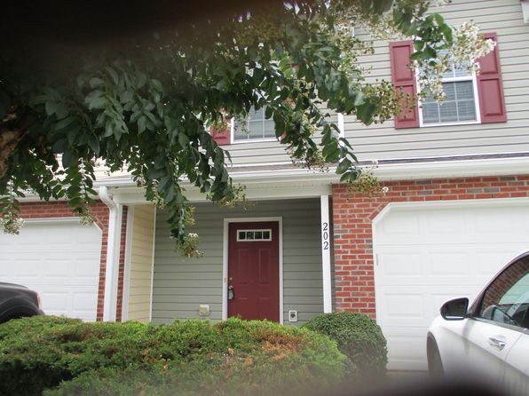 202 Blue Robin Way