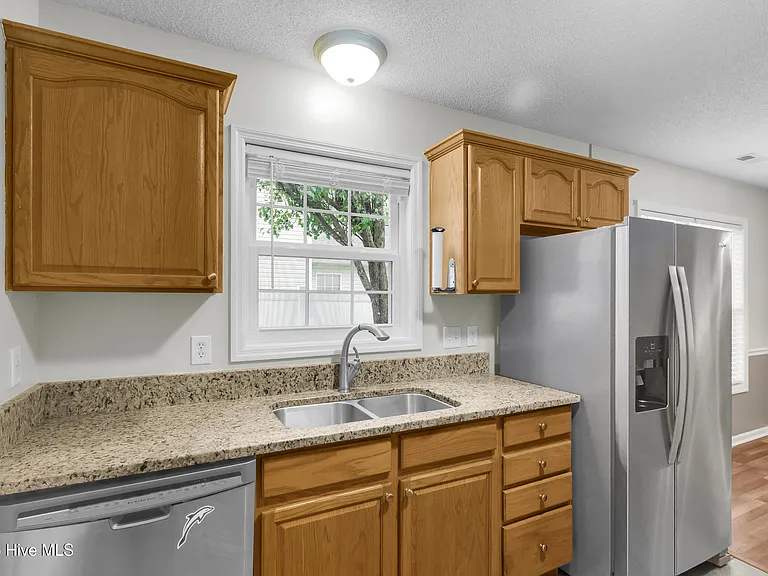 123 Luke Ct — Photo 21