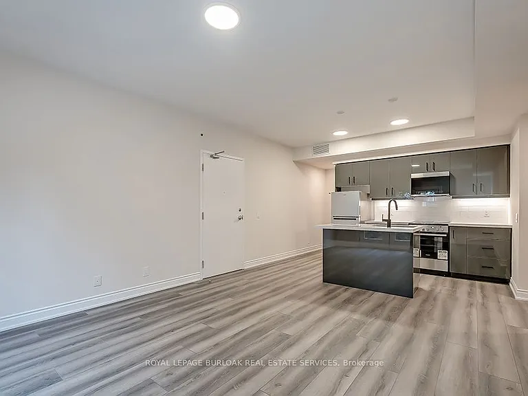 259 King St E #2C — Photo 10