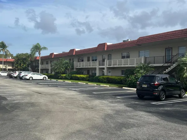 5 Abbey Lane #205, Delray Beach, FL 33446