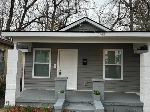 1006 W 52nd St, Savannah, GA 31405