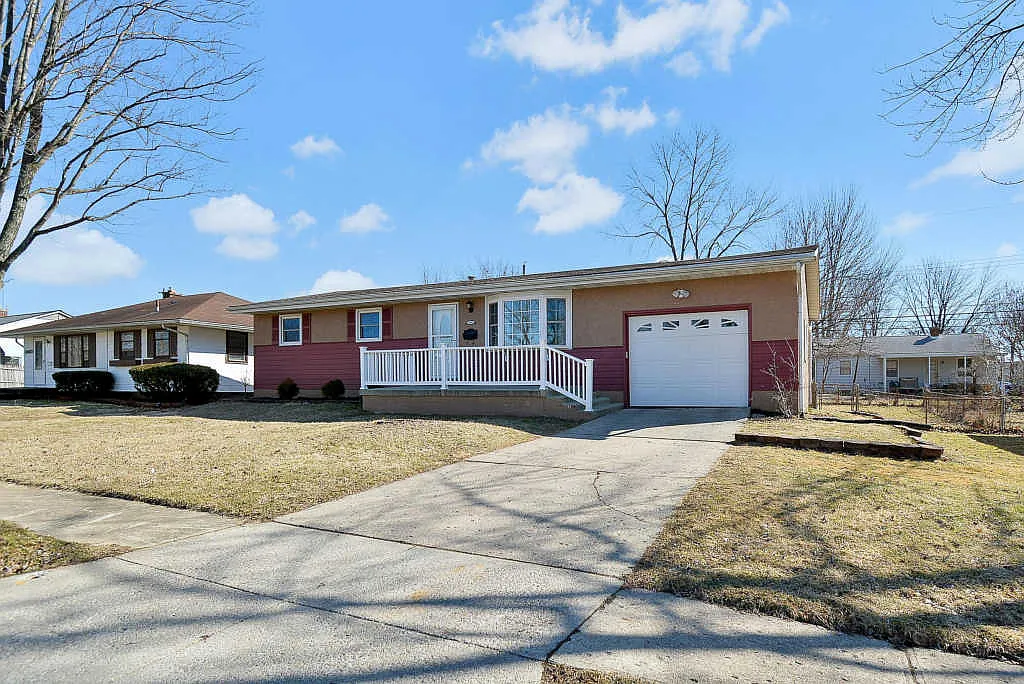 3454 Oaklawn St photo 1