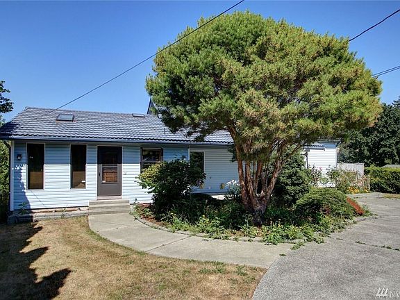 2nd image of 3409 Mission Beach Dr