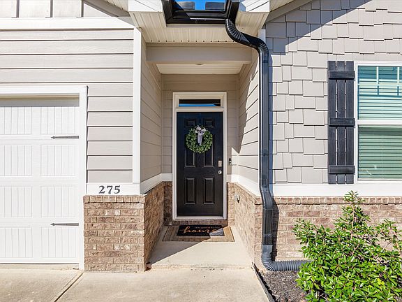 3rd image of 275 Donnington Ct