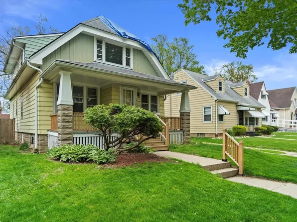 4574 N 24th STREET, Milwaukee, WI 53209