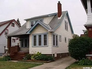 10112 Sladden Ave photo 1