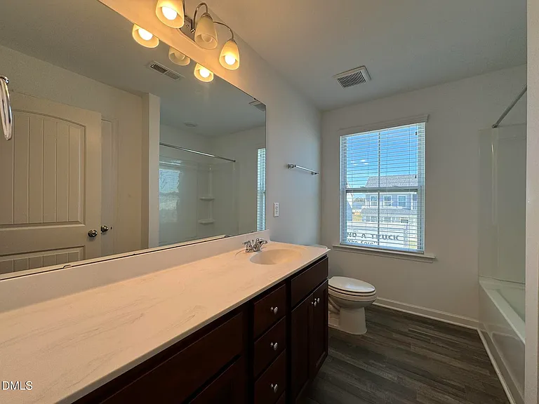 913 Briar Gate Dr — Photo 27