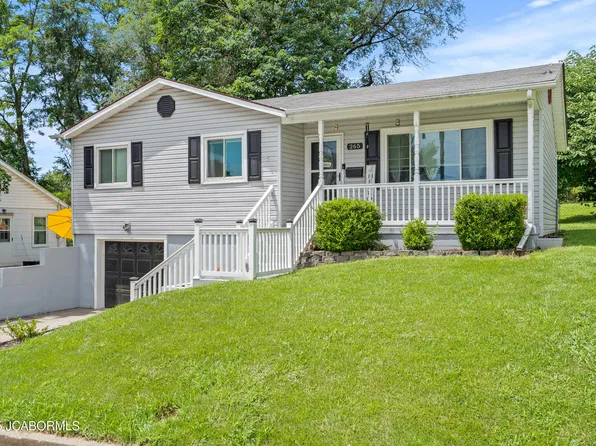 265 Mohawk Dr, Boonville, MO 65233