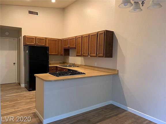 4th image of 1308 Georgia Ave