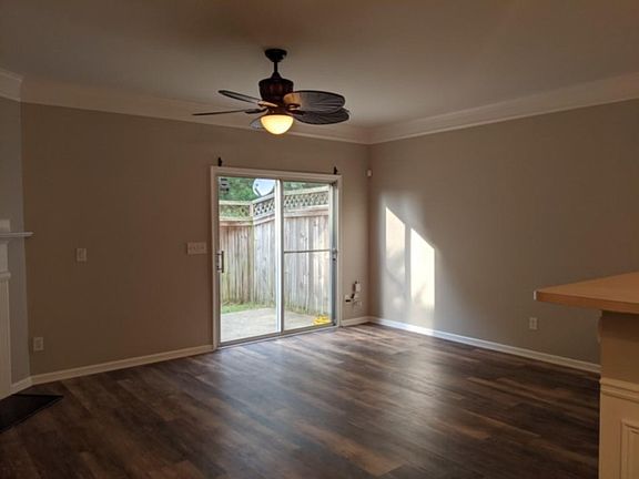 4th image of 1717 Arbor Gate Dr