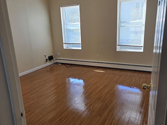 3rd image of 139 Maple St Floor 2