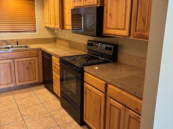 5th image of 3200 S Litzler Dr APT 25-250