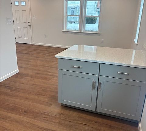 5th image of 292 Newport Rd