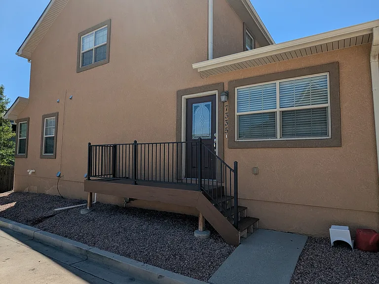 7335 Legacy Point — Photo 1