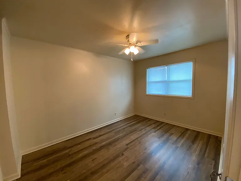 606 S Trenton St #5 — Photo 6