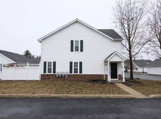 633 Lakeview Dr S, Grove City, OH