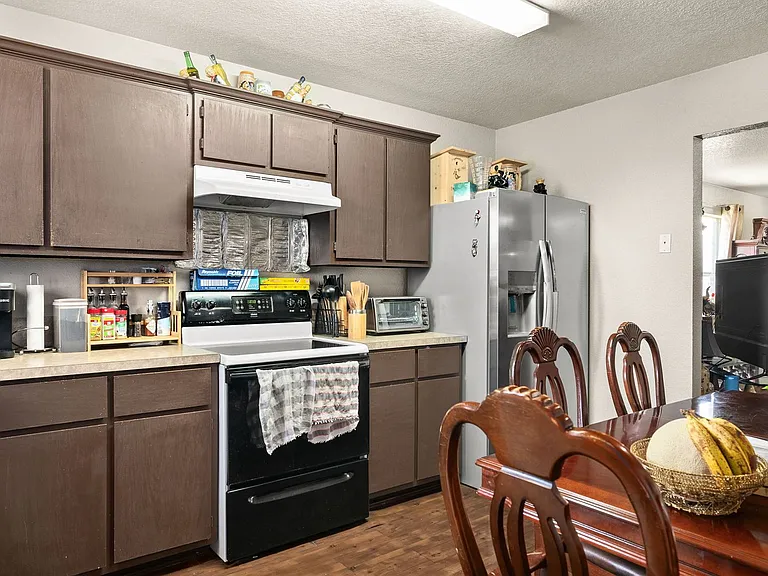 3901 Kevin Shaw Dr — Photo 14