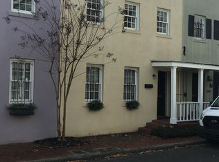 509 E Perry St, Savannah, GA 31401