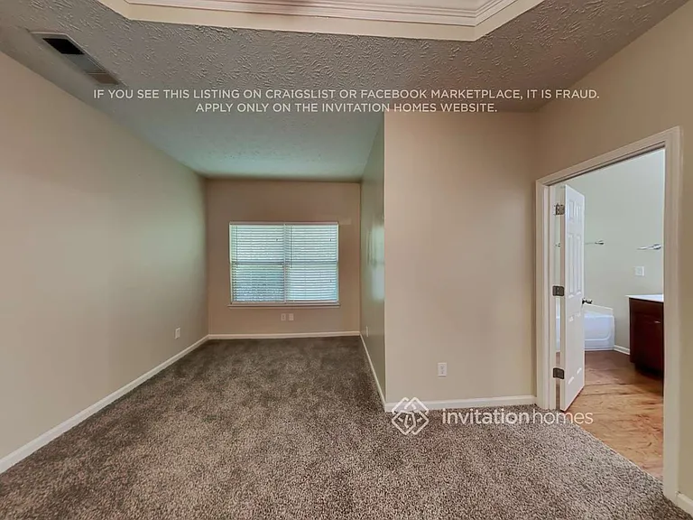 527 Gables Ct — Photo 10