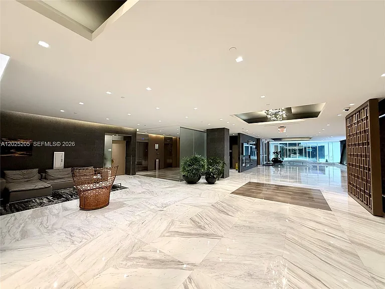 400 Sunny Isles Blvd #1404 — Photo 28