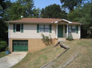 184 Ivey Dr NW, Calhoun, GA 30701