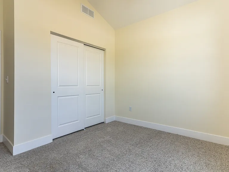 7154 Savannah Dr — Photo 22
