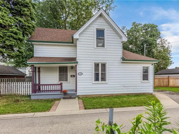 10 Bishop St, Brantford, ON N3S 1L9