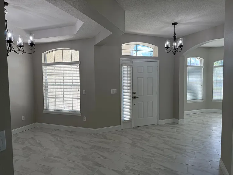 5370 Red Leaf Ct — Photo 5