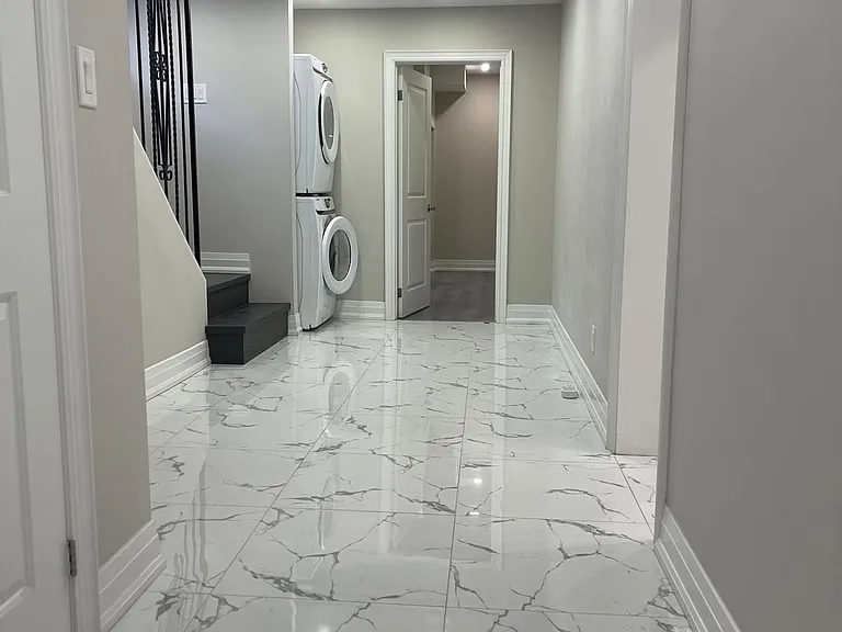 45 Malamute Cres #BASEMENT — Photo 9